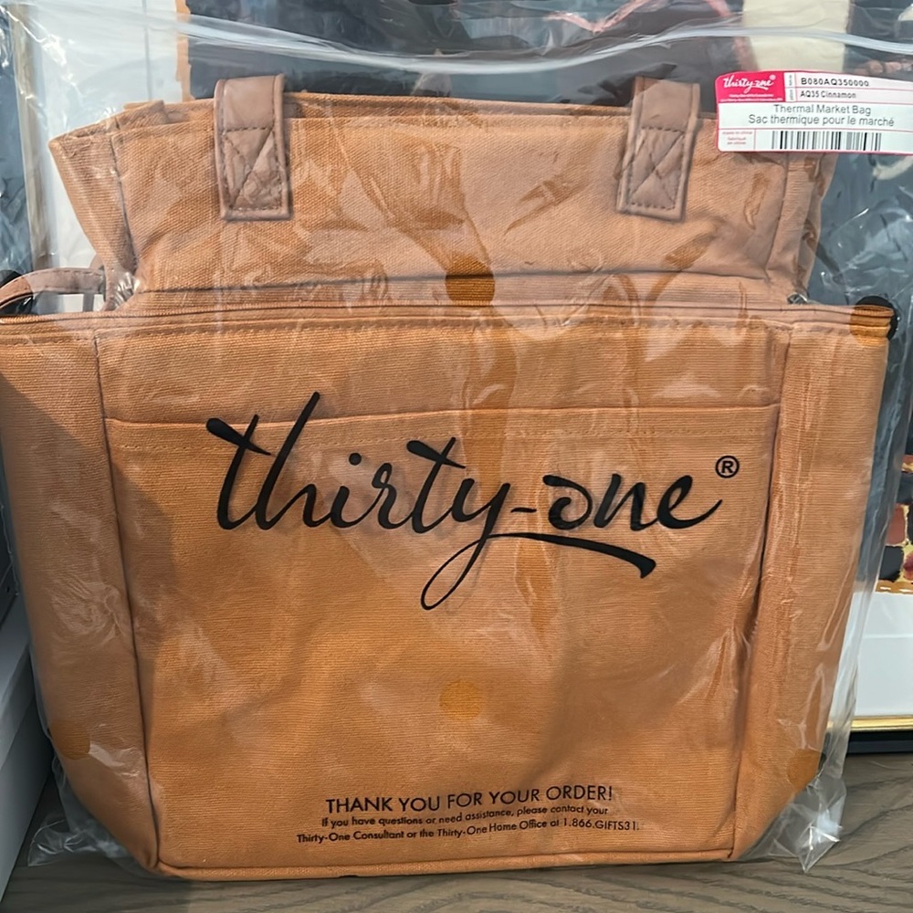 ⭐️ NEW ⭐️ Thirty-One Bags Thermal Market Bag — Cinnamon Color